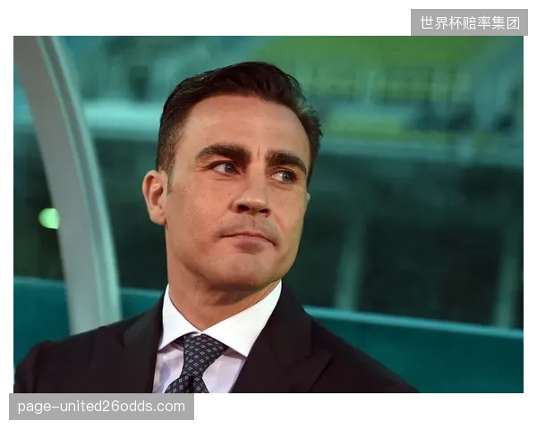 考特尼·威廉姆斯与奥利维亚·迈尔斯联手，天猫后卫线压制天空防线。